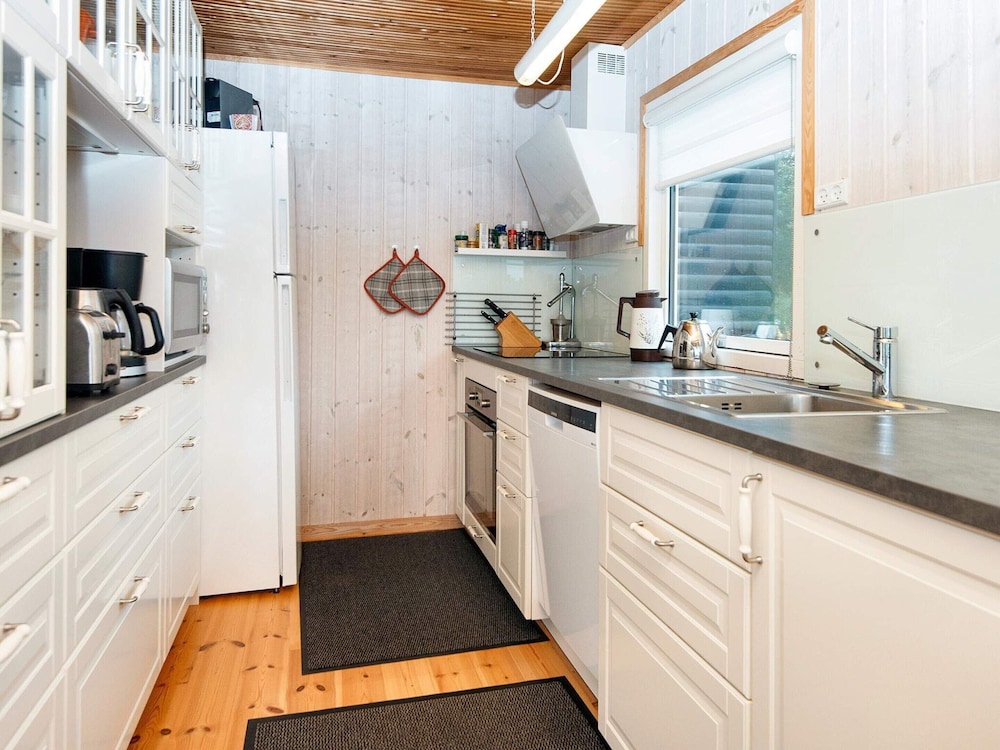 7 Person Holiday Home in Knebel-by Traum view 5