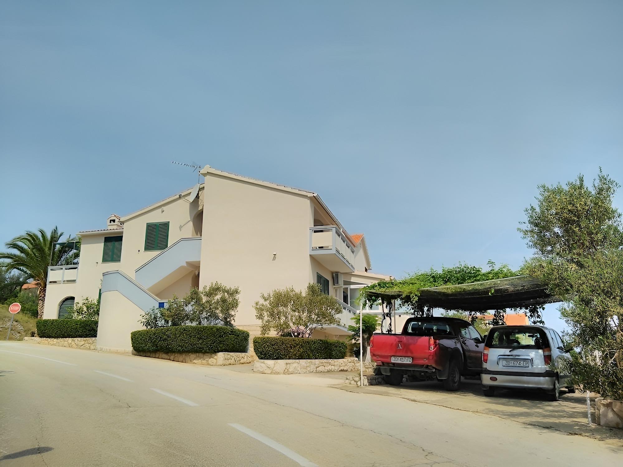 Davor - Parking - A3 view 2