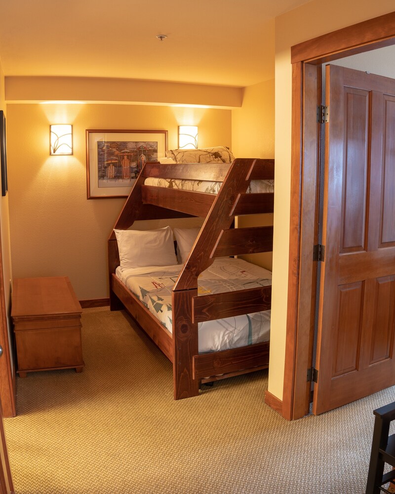 One Bedroom Condos at Powderhorn Lodge - Solitude UT