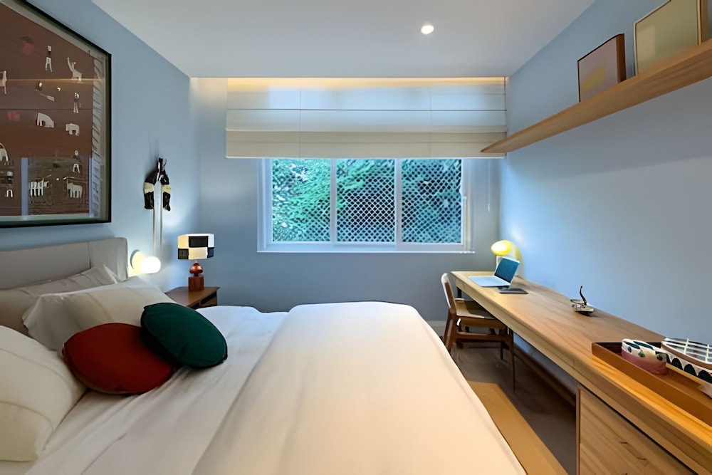 Ipanema | Duplex no melhor local do bairro, 4 quartos, 5 min da Praia - por Casapē Rio