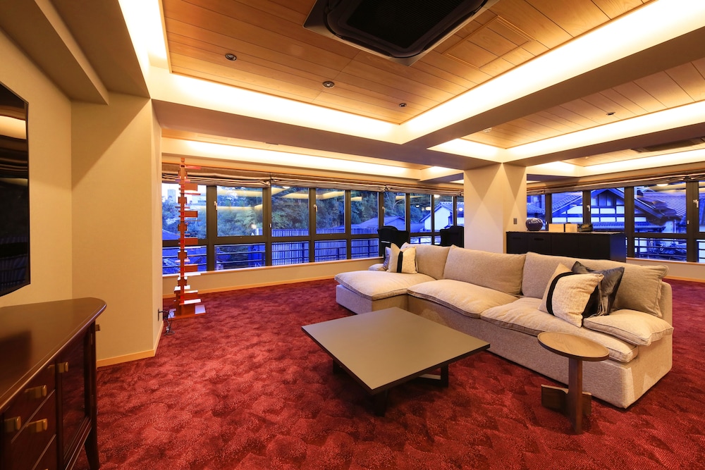 Narita Vacations - WAQOO Naritasanmonzen - Property Image 10