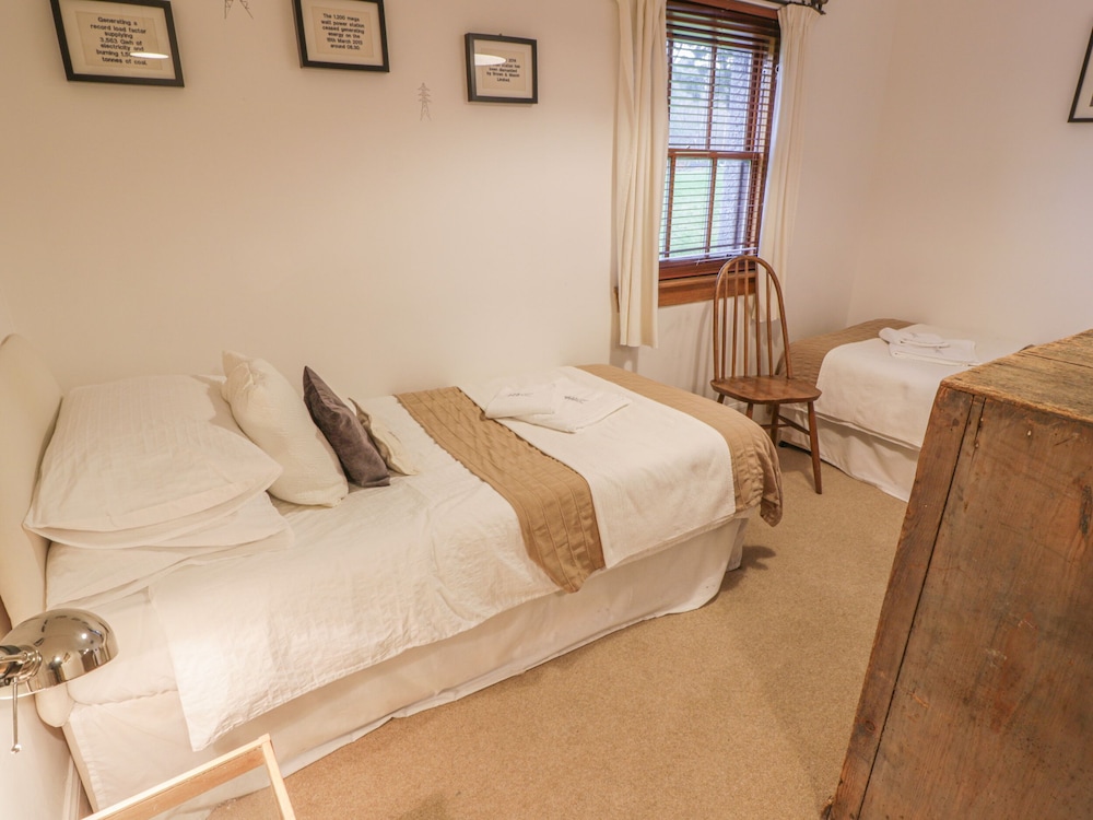 Mercat Cottage view 4