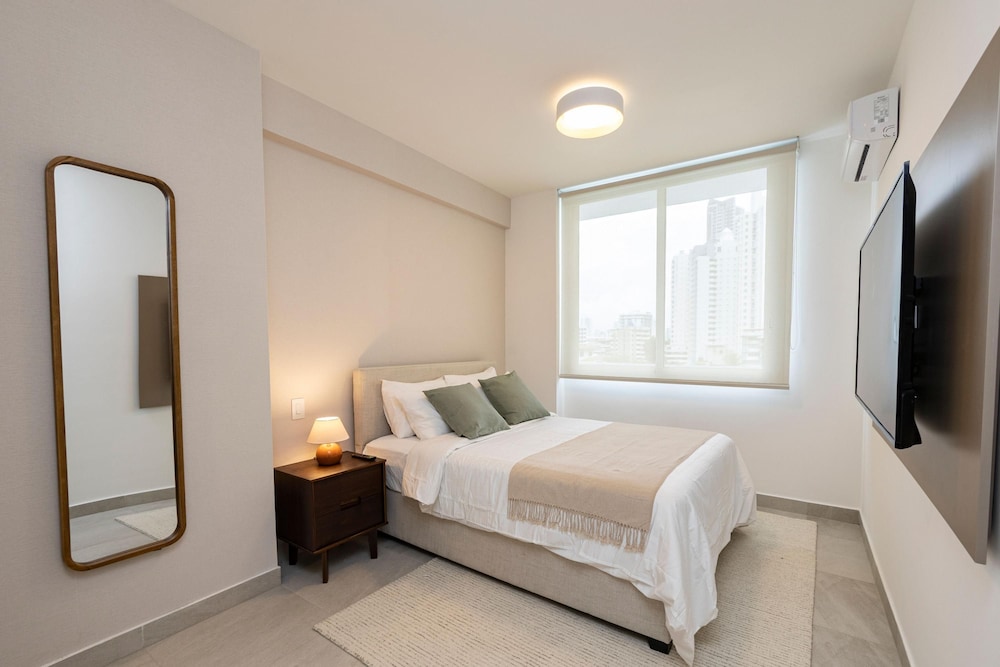 The Chic Condo by Acomodo El Cangrejo