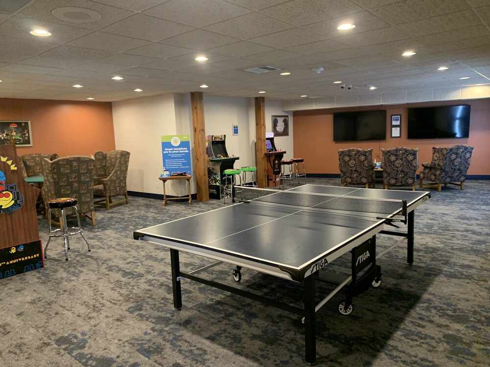 Longhollow Point Inn Studio 1105