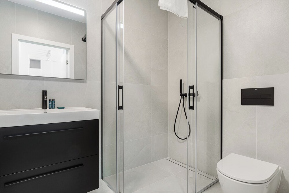 ShortStayPoland Zdziechowskiego B153 view 4