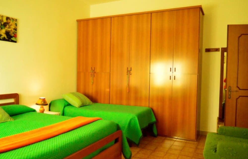 bedroom