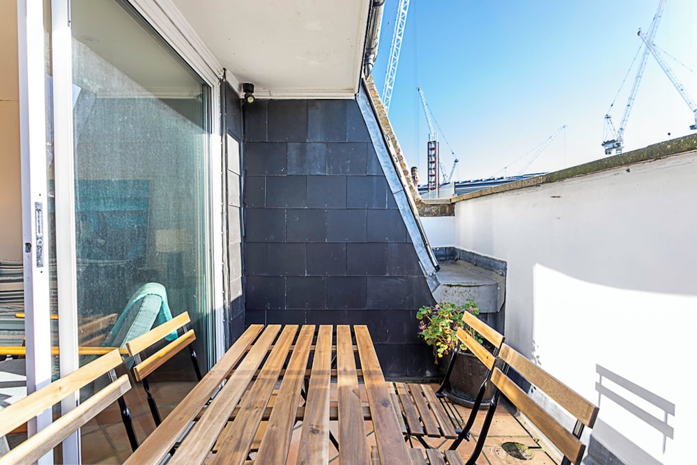 outdoor bbq area