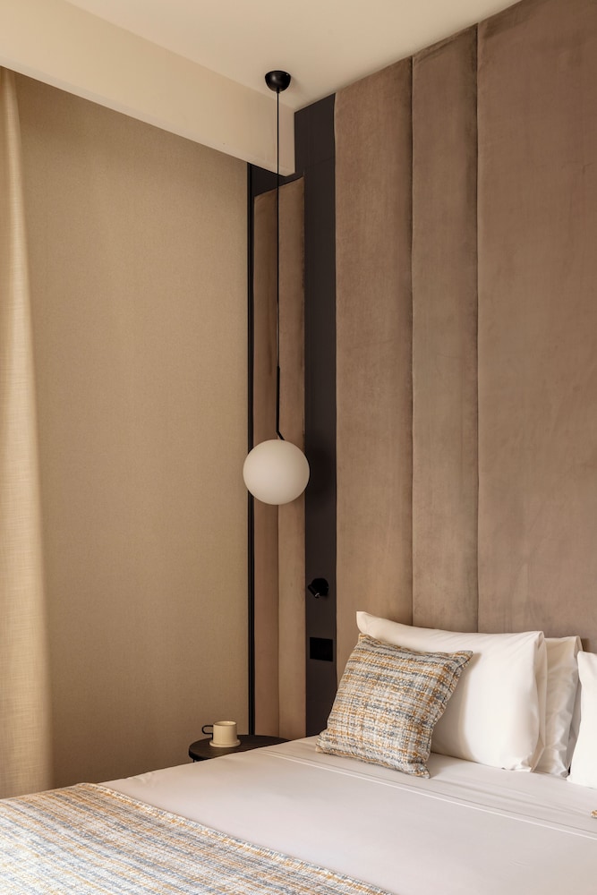 LUMERA STAY - Brera