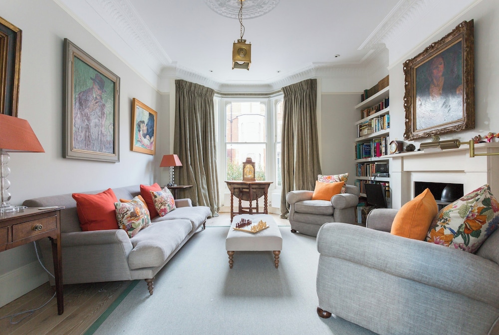 Poplar Grove by Onefinestay