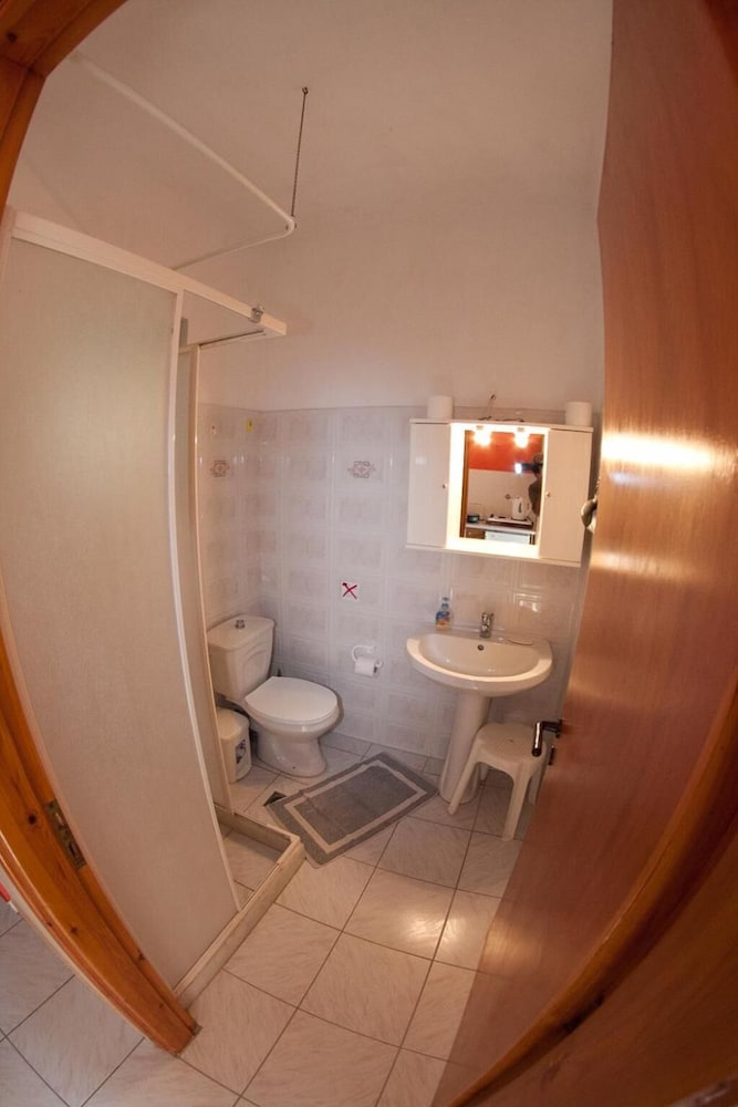 Almyros Studios & Apartments