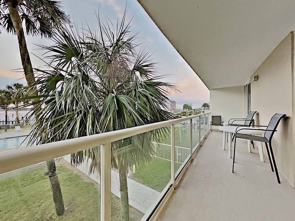 Sabine Yacht & Racquet by Southern Vacation Rentals, photo 77