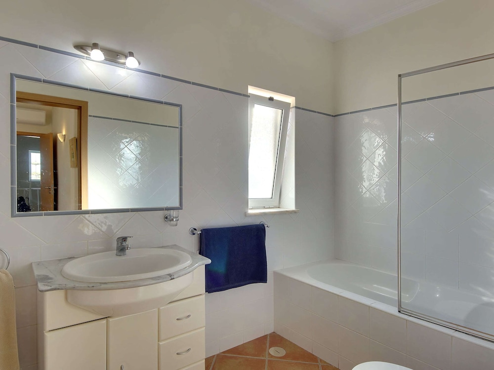 Villa in Carvoeiro With Swimming Pool view 3