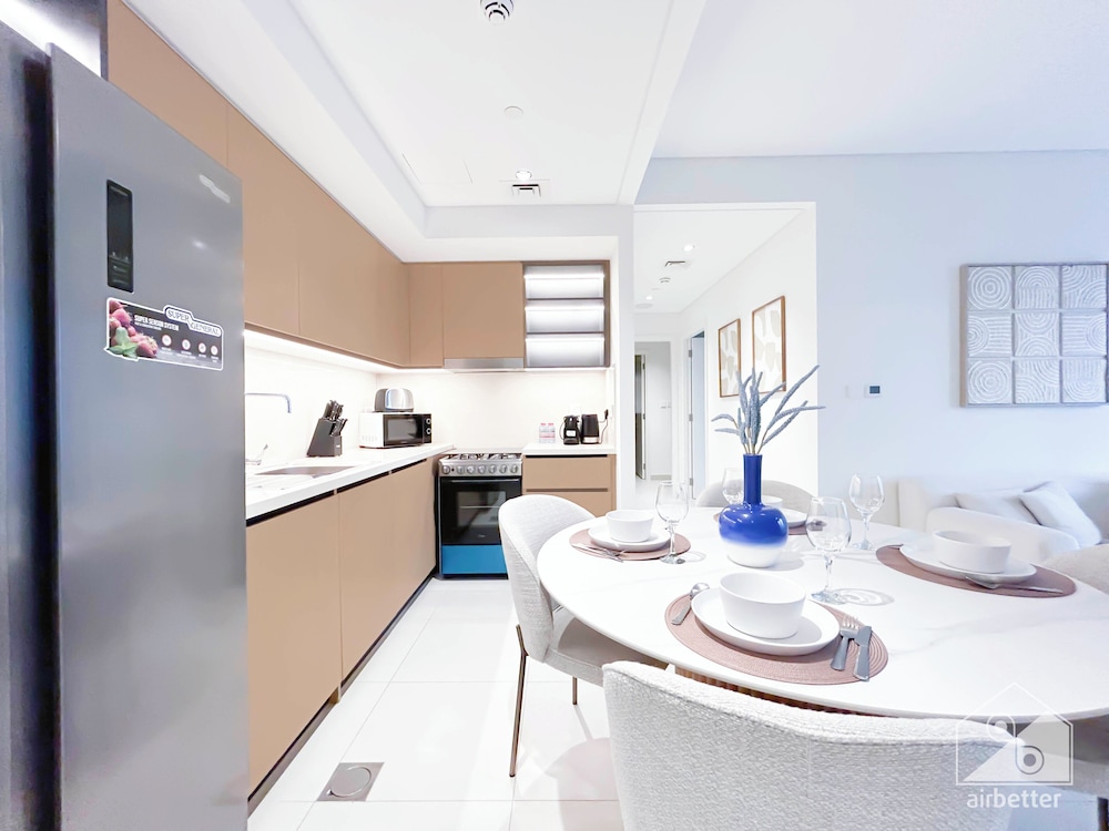 Luxury at Burj Crown Downtown Balcony & View