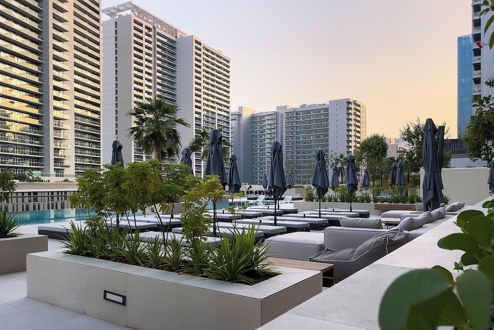 Excellent 2BR at Sterling Business Bay