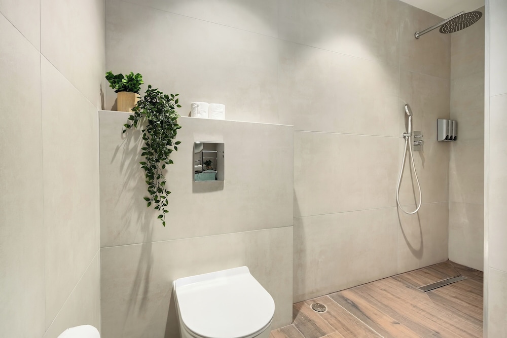 Netanya Beach & Pool Stay by Sea N' Rent