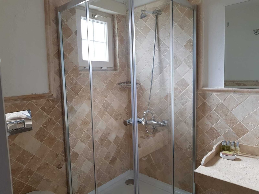 Alaçatı Otel Rebetiko - Image 101