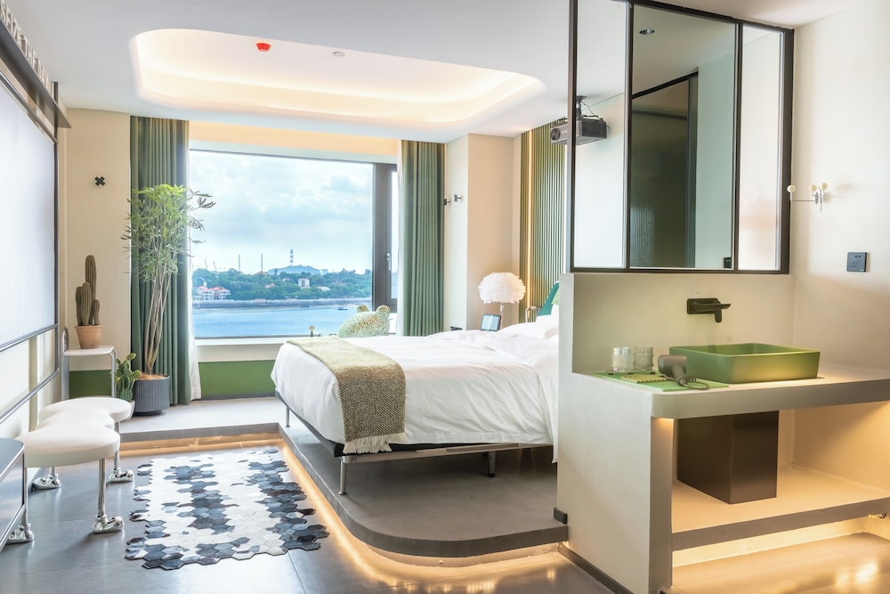 Niaodao Seaview Hostel