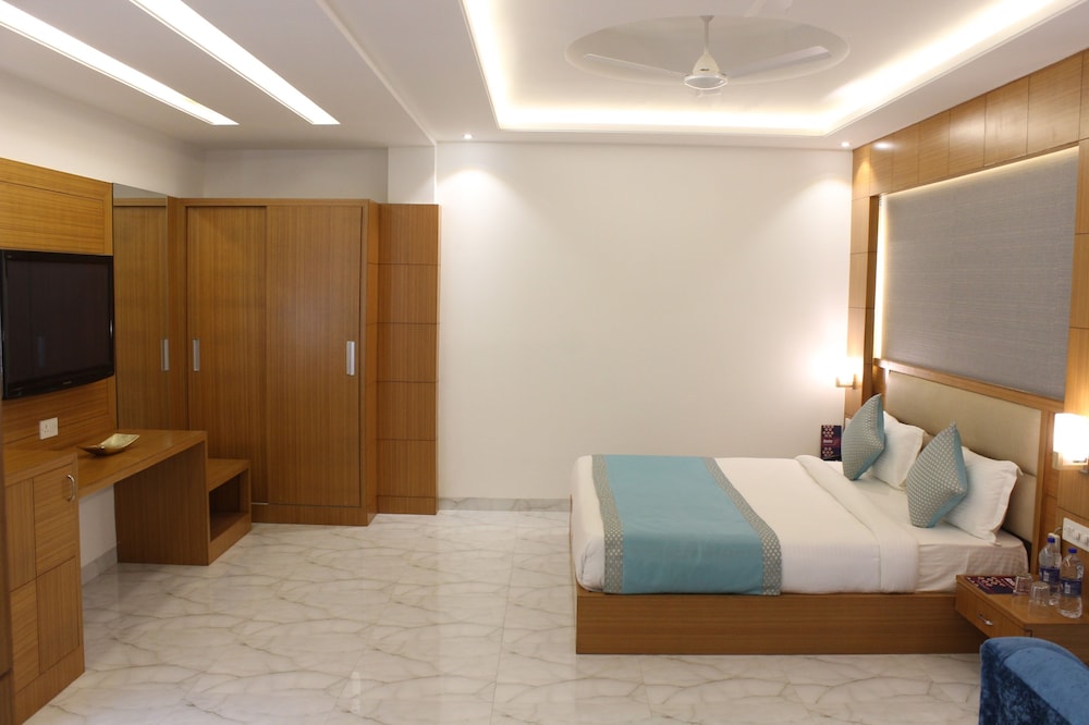 Hotel Transit Near Delhi Airport