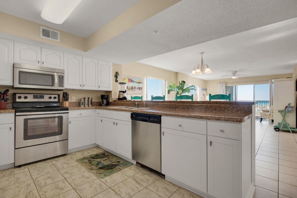 Gulf Dunes 101 by Brooks and Shorey Resorts