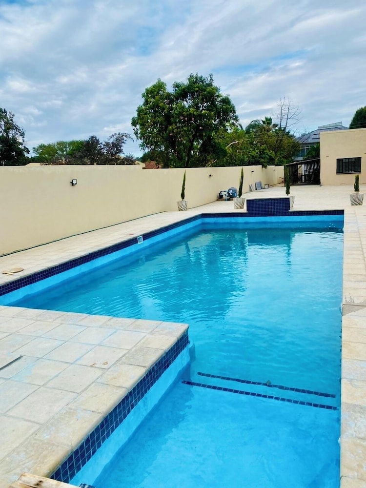 The Residence Hills Lodge