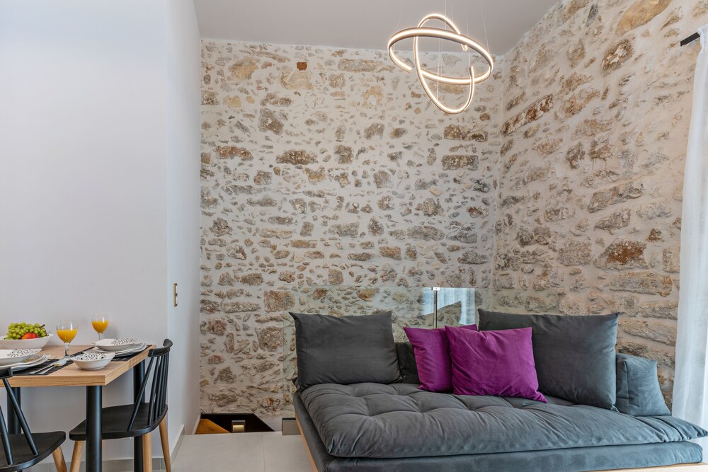 Erotokritos Luxury City Suites photo 2