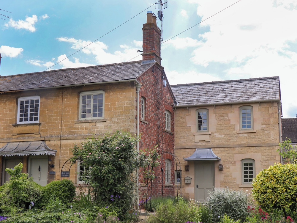 Blossom Cottage