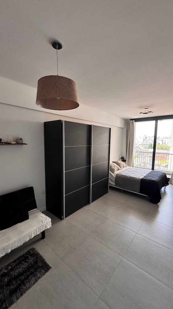 Alberti 360 Charming City Center Apartment With Shared Pool