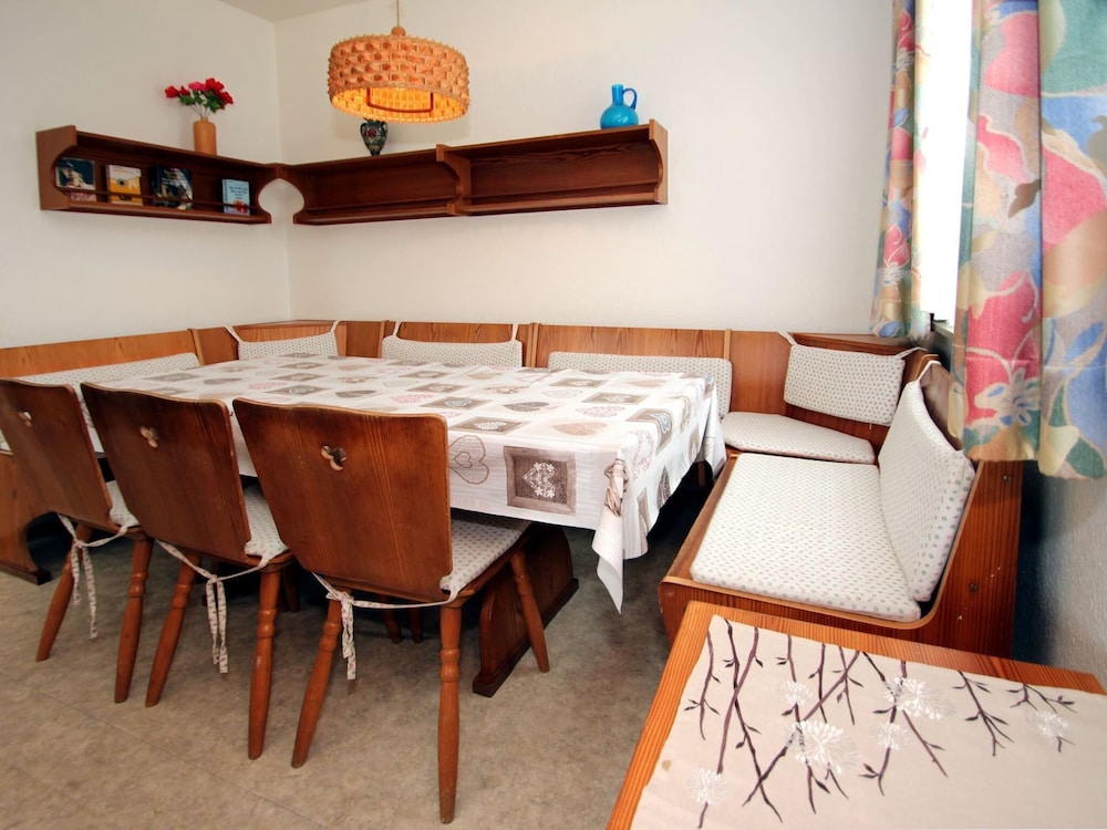Bungalow Near Dornumersiel Beach