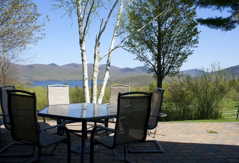 The Mountain Top Inn & Resort