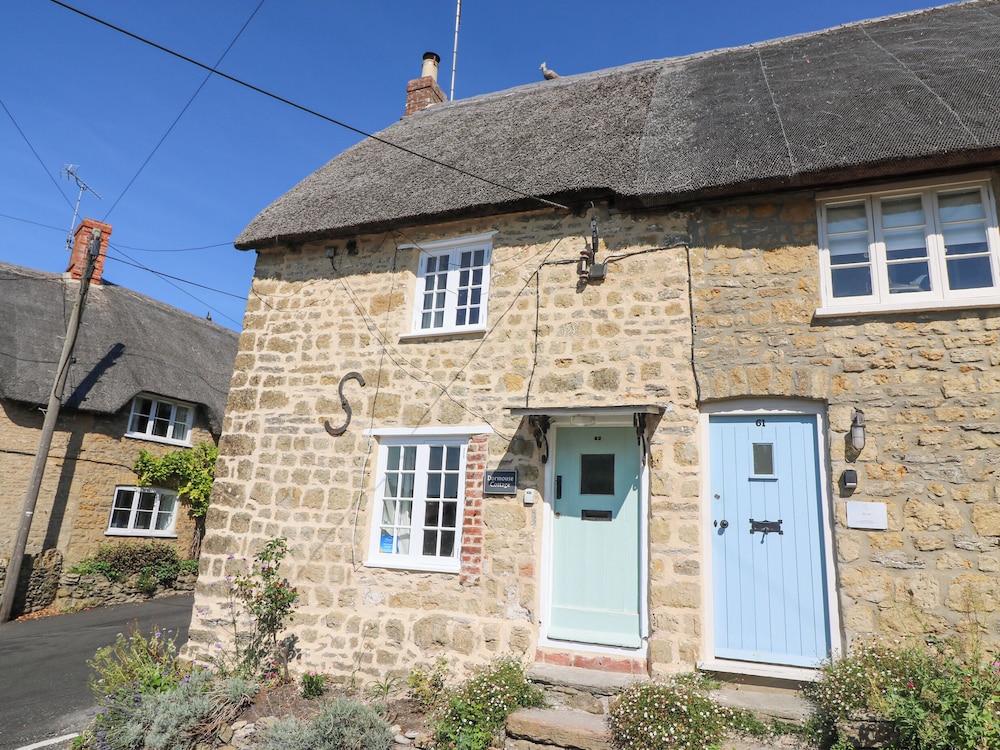 Dormouse Cottage