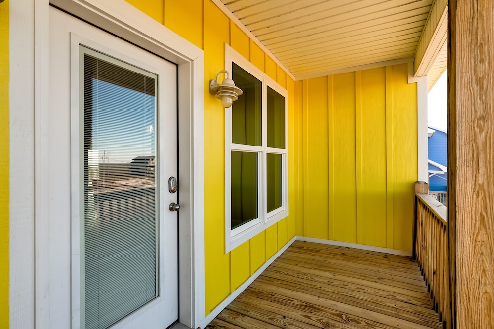 Transparent Sea - 105 Tampico 4 Bedroom Home by RedAwning