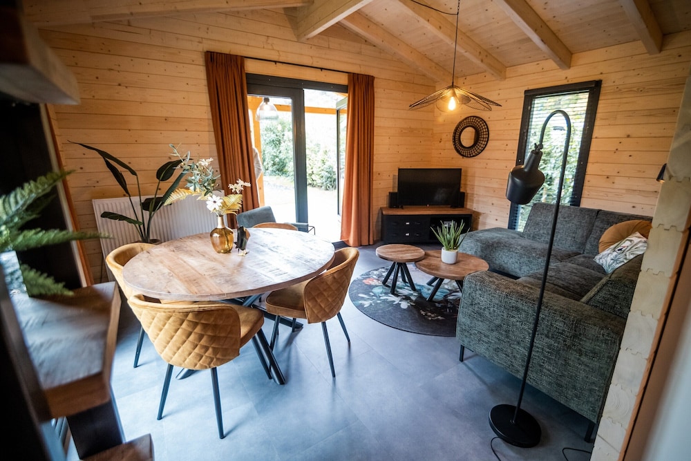 Holiday Home in Markelo Near Forest & Pool
