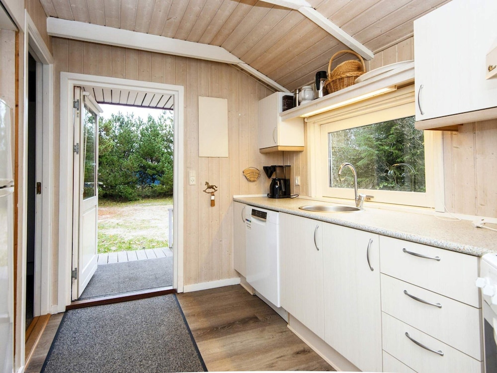 6 Person Holiday Home in Romo