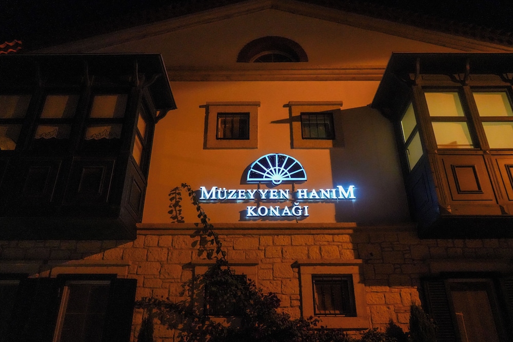 Müzeyyen Hanım Konağı Alaçatı - Image 19