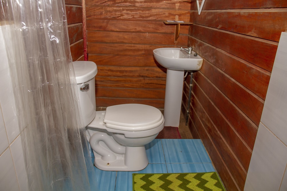 DON JAIME HOSTEL \/