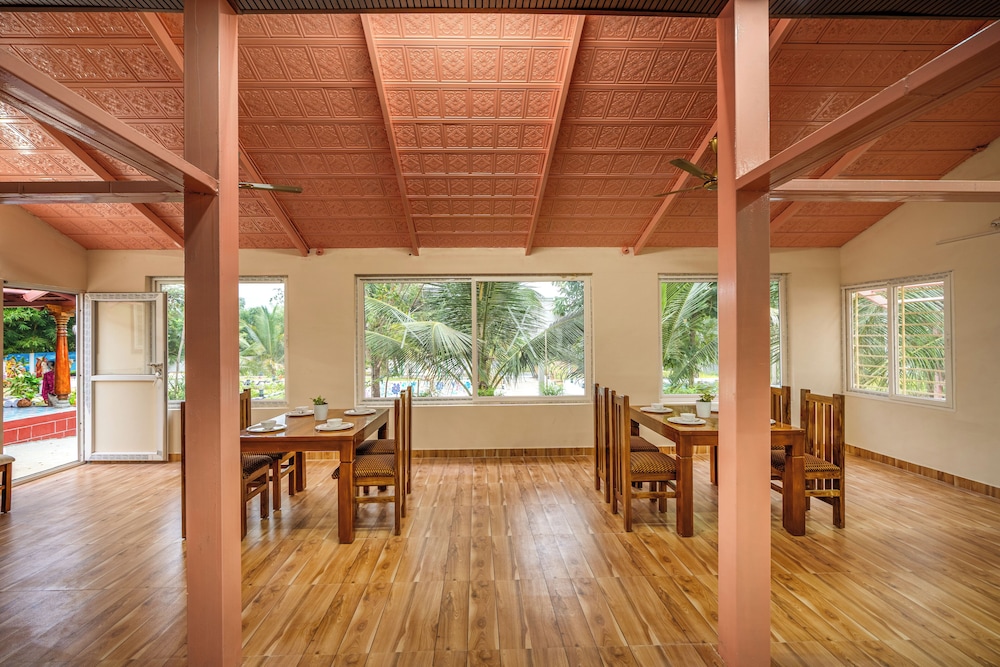 APR Villa by Alaya Stays