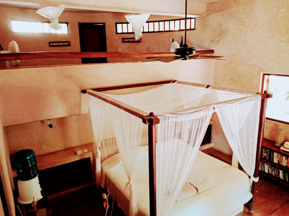 Troncones Point Hostel