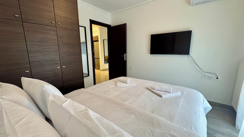 Icon Apartments