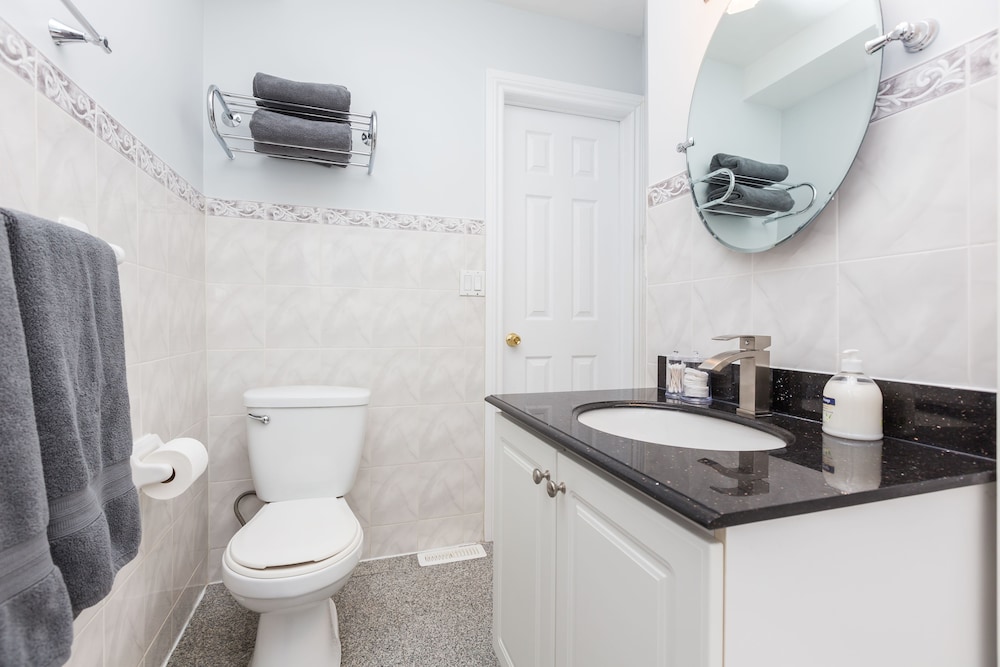 Applewood Suites - The CasaDupont