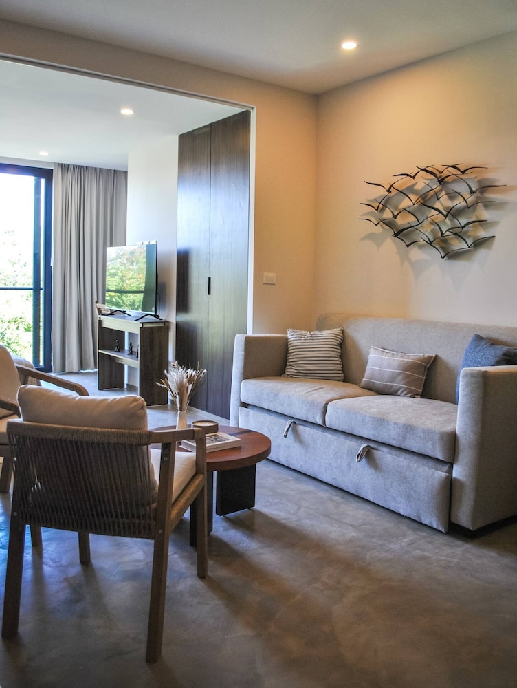 Celestial Penthouse with Private Jacuzzi