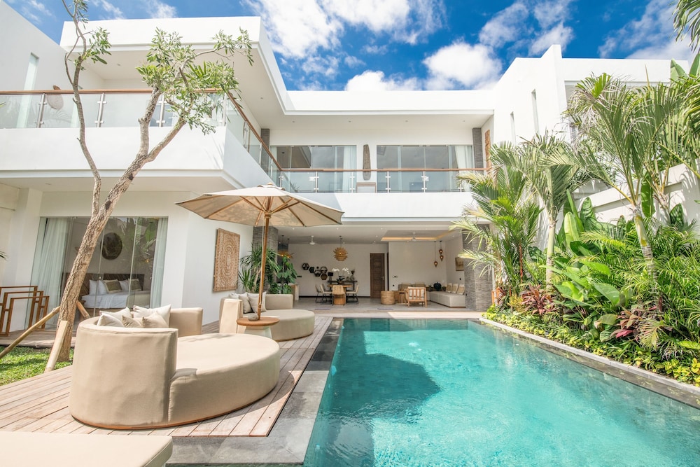 SOL n2 Villa in Dalung