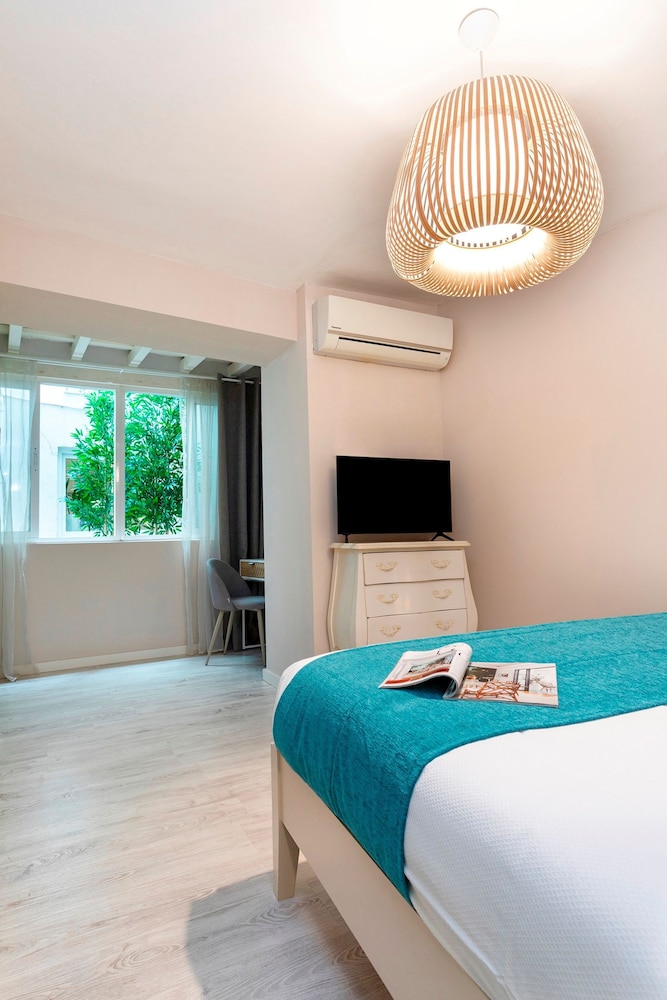 Elegant Apartment in C diz Plaza de Espa a I