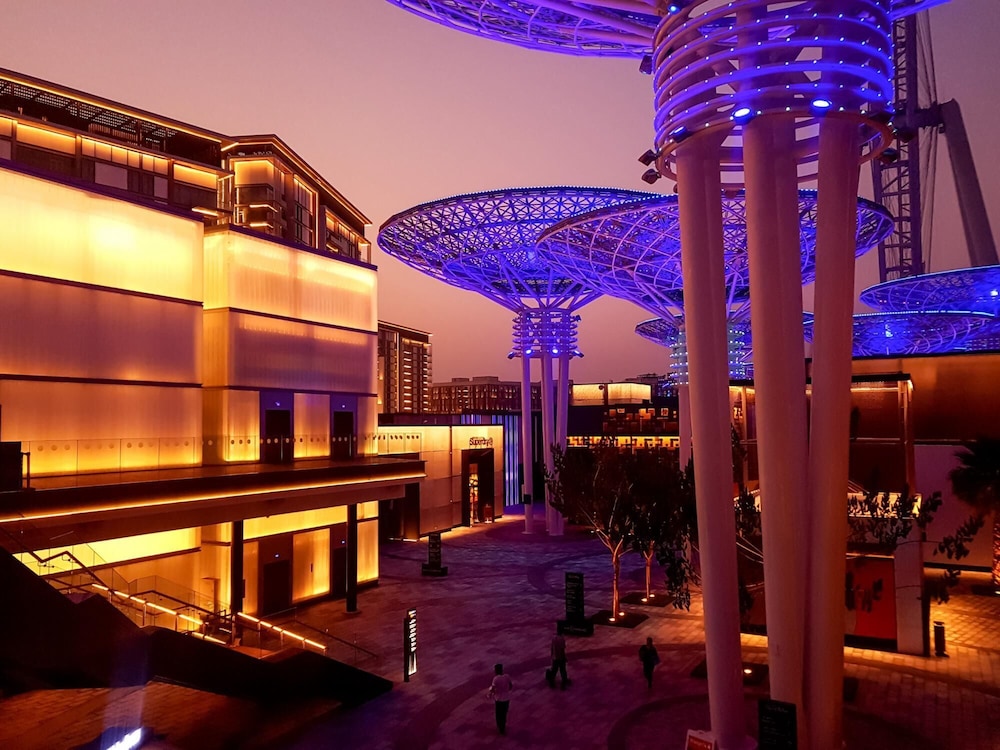 Stunning Sea Views on Dubai s New Luxury Island