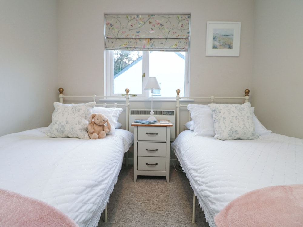 Breeze Cottage