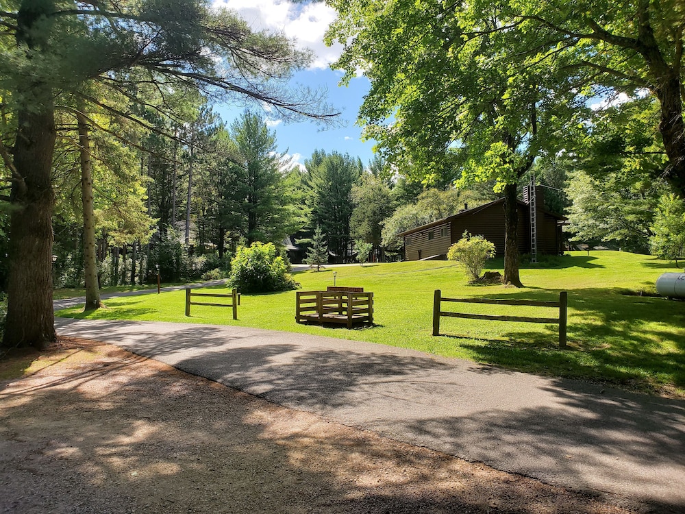 Birchcliff Resort