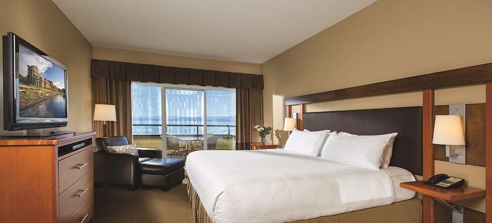 Parksville Vacations - THE Beach Club Resort - Property Image 15
