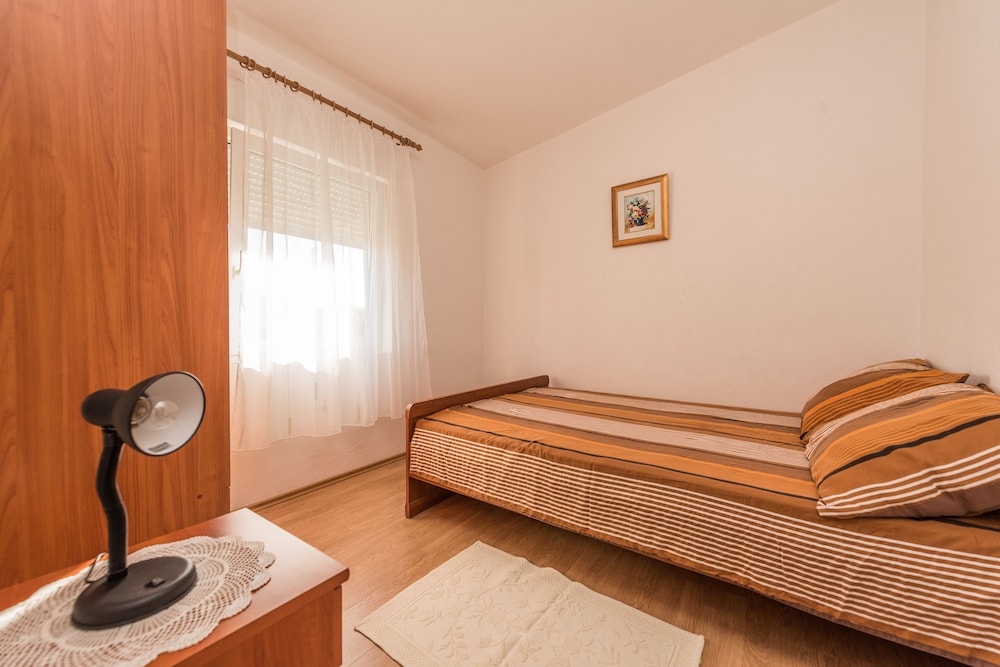 Apartment Steindl view 3