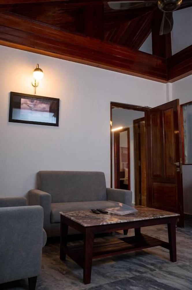 NOUNE RESORT