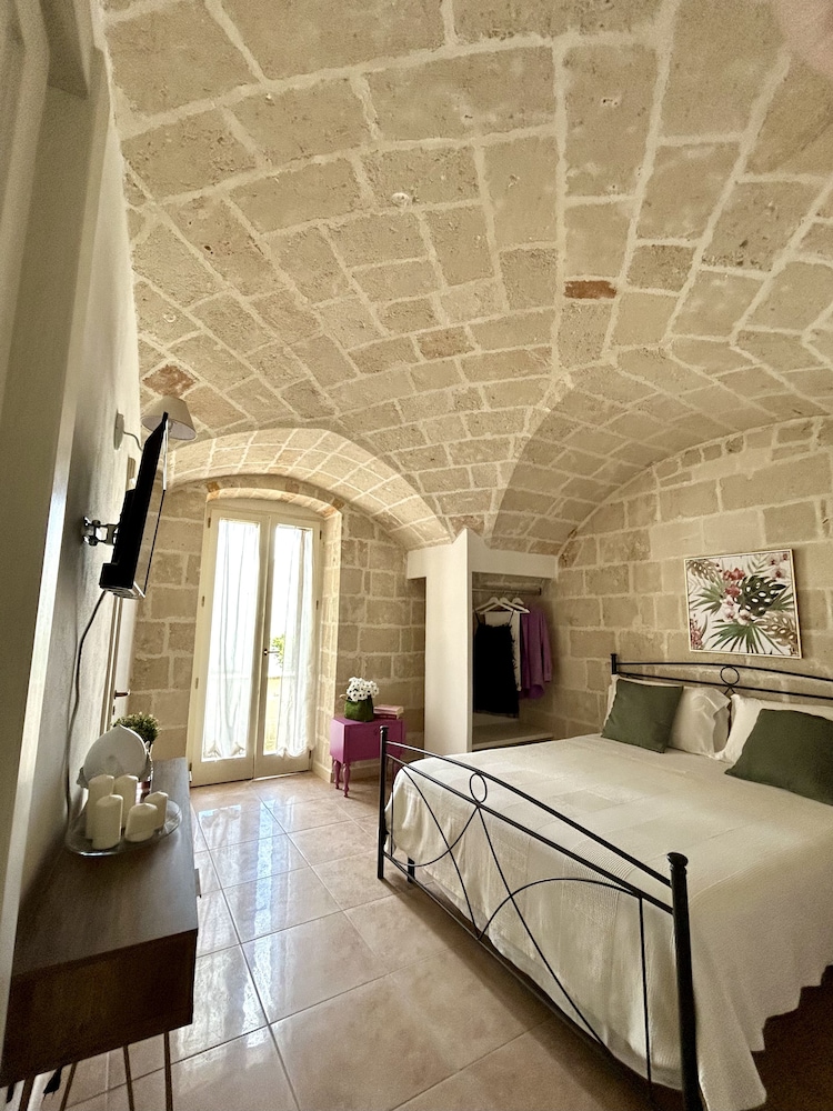 La Vetrana Rooms