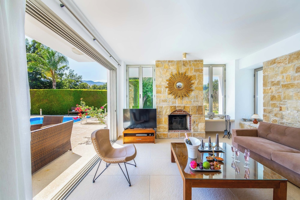 Villa Zoey